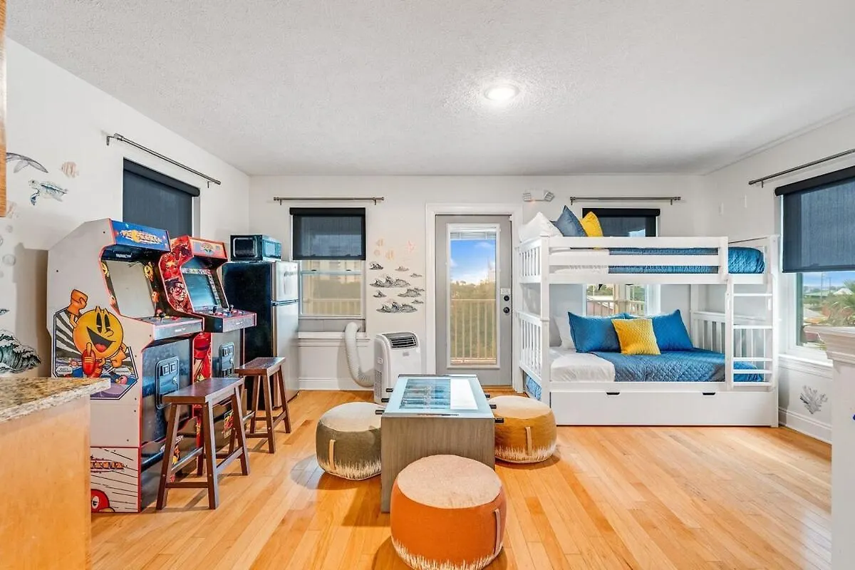Apartment Soak And Sizzle! Pool Waterfall Games Grill Near Beach Panama City Beach