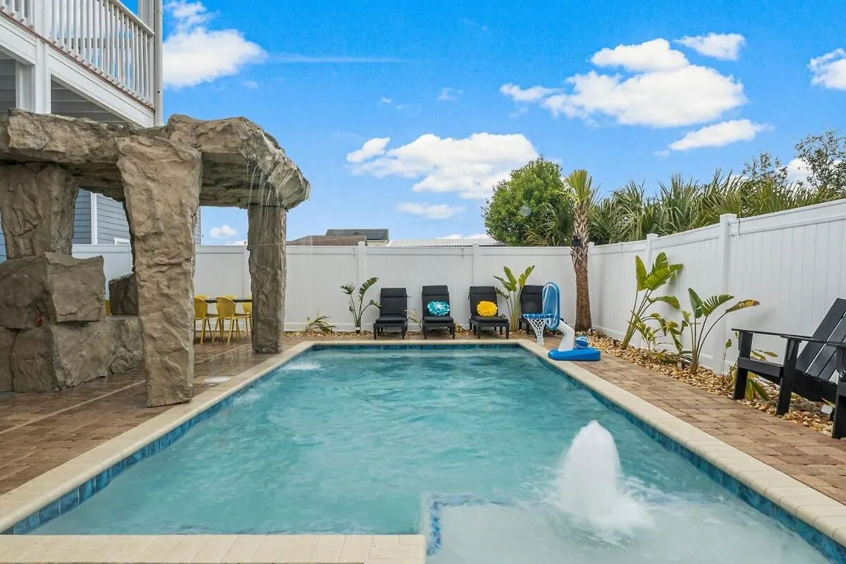 Apartment Soak And Sizzle! Pool Waterfall Games Grill Near Beach Panama City Beach
